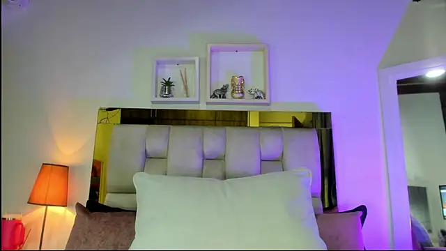 emmy r online show from 10-07-25, 12:02