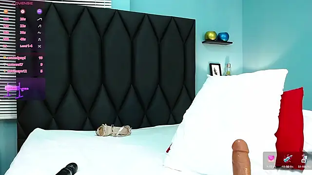 Snapshot of Salome_Adams1 chatting on 03-22-25, 03:53 Salome Adams1 online show from 03-22-25, 03:53