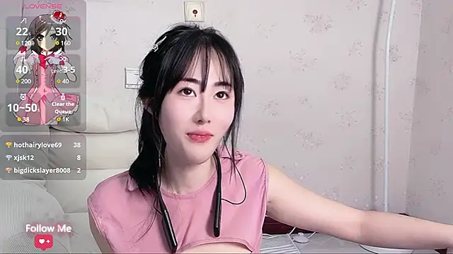 Snapshot of qiqi-- chatting on 12-13-24, 09:46 qiqi-- online show from 12-13-24, 09:46