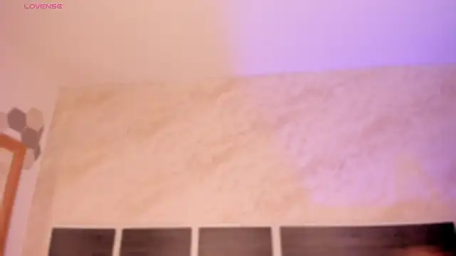 chloe sullivannn online show from 01-13-26, 08:03