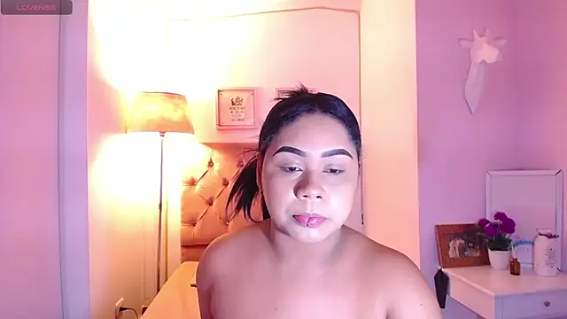 Nahom1  online show from 10-14-25, 09:59