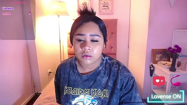 Nahom1  online show from 10-16-25, 10:22