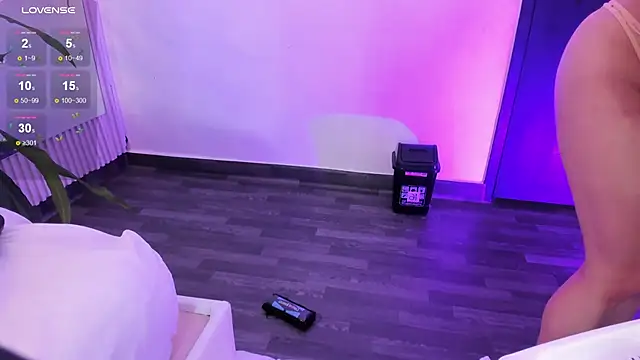 EriKlein online show from 10-16-25, 10:55