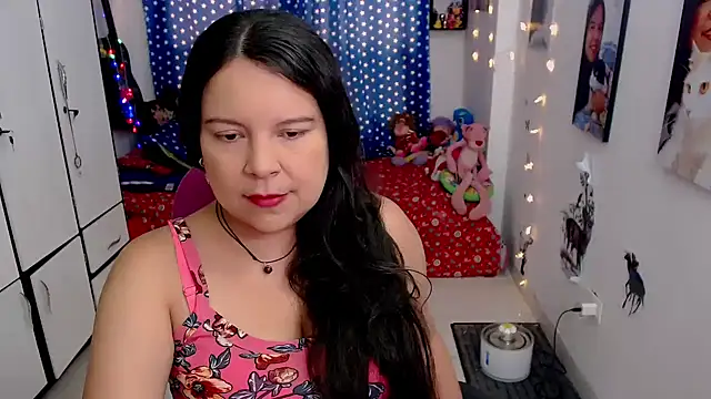 claryssa  online show from 01-07-25, 07:49