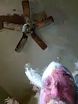 Hugebwc102 online show from 09-30-25, 07:46