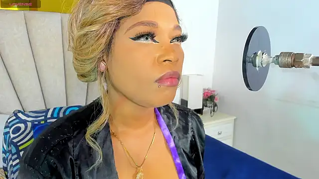 Snapshot of angel_dthroatt chatting on 02-05-25, 12:06 angel dthroatt online show from 02-05-25, 12:06