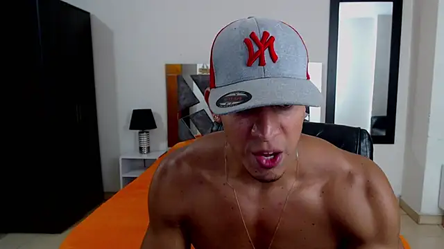 Frank heaven01 online show from 01-22-25, 01:10