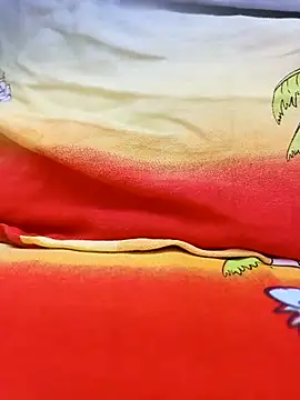 Snapshot of zopr_nar777 chatting on 11-25-25, 03:06 zopr nar777 online show from 11-25-25, 03:06