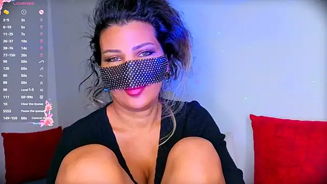 Turkish Latina online show from 09-27-25, 11:32