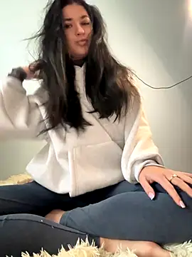 AlisaDoll444 online show from 09-30-25, 06:18