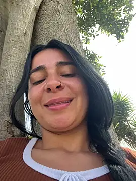 Snapshot of Meganmilk1 chatting on 11-04-25, 02:27 Meganmilk1 online show from 11-04-25, 02:27