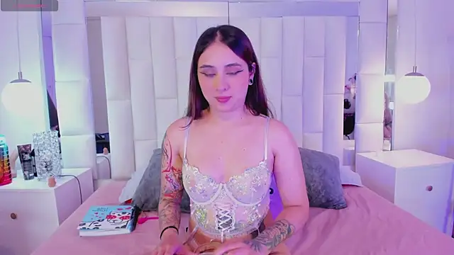 Luciana 66 online show from 02-01-25, 01:23