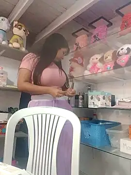 Snapshot of VivienAndClark chatting on 11-07-25, 04:51 VivienAndClark online show from 11-07-25, 04:51