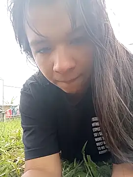 Snapshot of VivienAndClark chatting on 11-09-25, 04:16 VivienAndClark online show from 11-09-25, 04:16