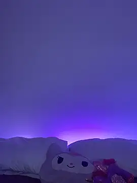 Snapshot of BubbleGumm_ chatting on 02-22-25, 04:51 BubbleGumm online show from 02-22-25, 04:51