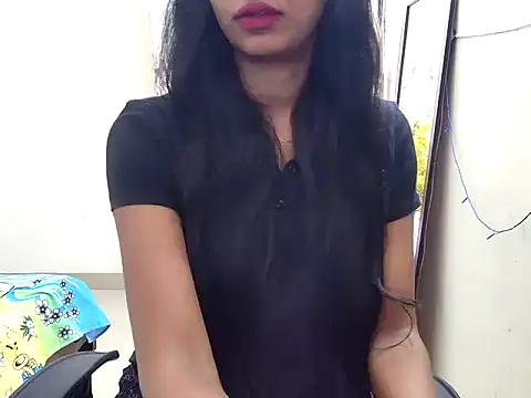 tanvi-00 online show from 10-04-25, 04:32