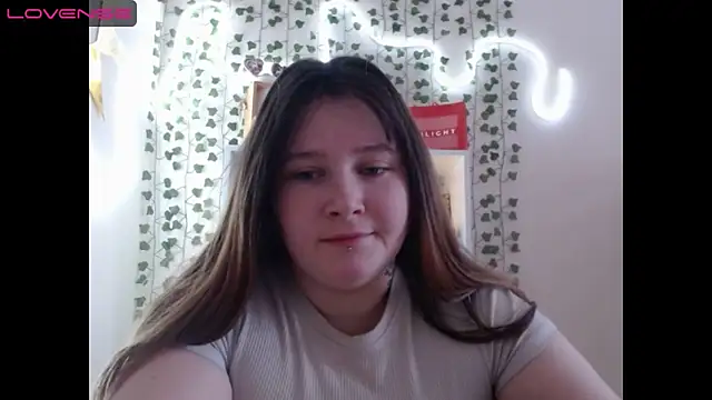 Light Luna online show from 01-12-25, 03:28