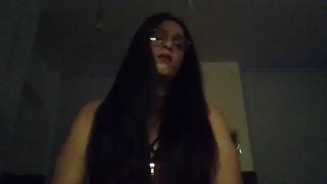 Snapshot of NeverTooMuch95 chatting on 10-05-25, 05:50 NeverTooMuch95 online show from 10-05-25, 05:50