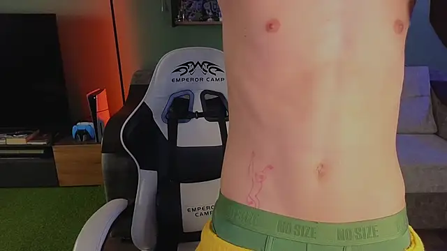 TeddyLiLboy online show from 10-15-25, 06:52