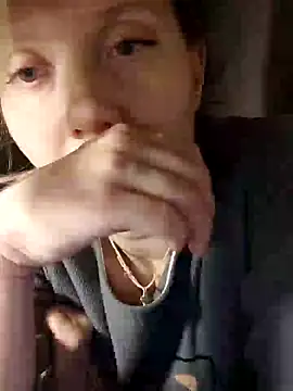 Snapshot of LeraSweet chatting on 12-03-24, 07:55 LeraSweet online show from 12-03-24, 07:55