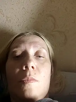 Snapshot of LeraSweet chatting on 10-24-25, 08:05 LeraSweet online show from 10-24-25, 08:05