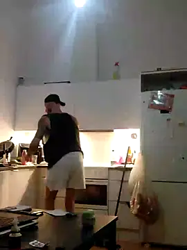 eltoulou online show from 01-25-25, 06:57