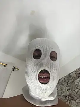 Alex Teau online show from 01-25-25, 06:23