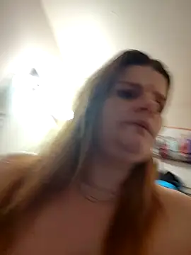 BeckiTooSweet online show from 01-24-25, 08:22
