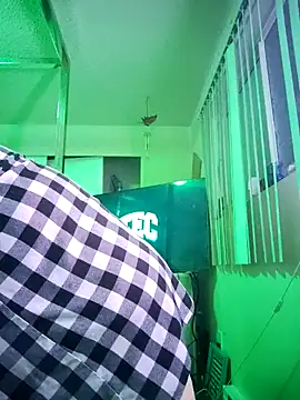BeckiTooSweet online show from 02-08-25, 02:58