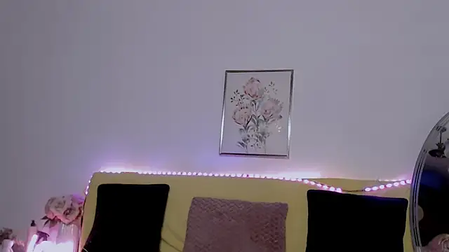 Catlady333 online show from 11-27-25, 07:38