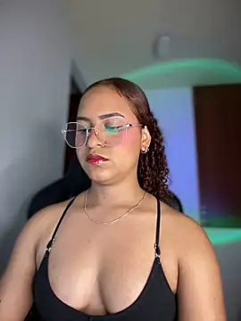 gretta kler1 online show from 02-21-25, 02:17