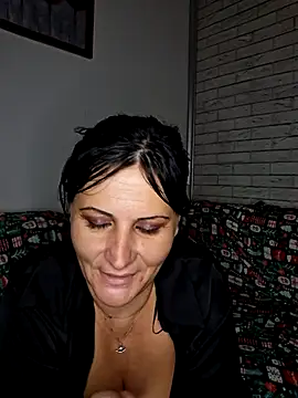 anaaamariaaaa online show from 11-04-25, 03:11