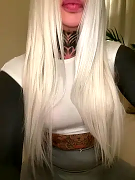 bambixboo online show from 10-23-25, 08:51