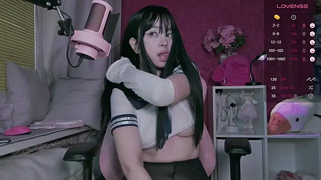 berrybaebaby online show from 10-21-25, 03:40