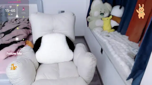 Snapshot of Sweet-18wanwan chatting on 10-29-25, 05:04 Sweet-18wanwan online show from 10-29-25, 05:04