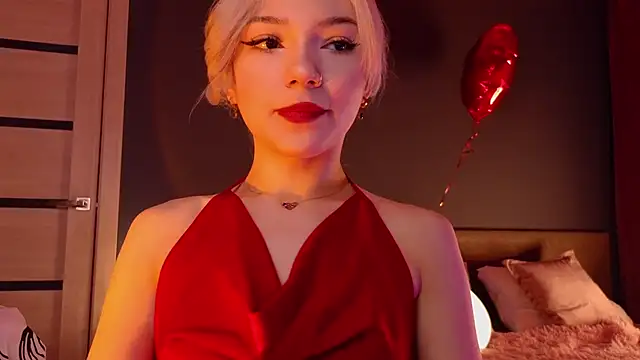 SandraBoyl online show from 03-07-25, 01:09