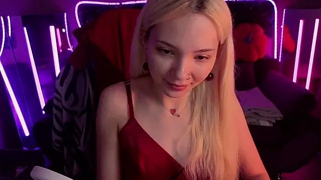 SandraBoyl online show from 11-22-25, 02:21