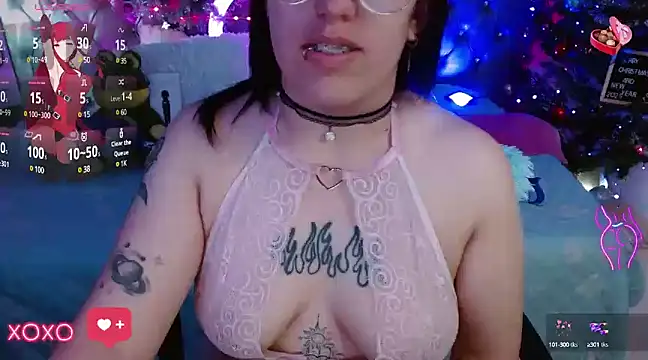 NatalieHarris online show from 12-19-24, 07:40