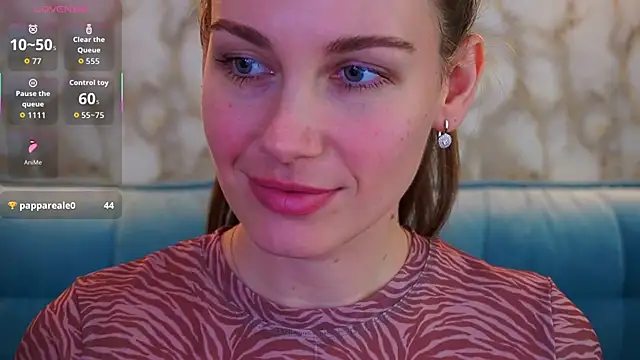 Snapshot of JasminJames chatting on 11-14-25, 02:27 JasminJames online show from 11-14-25, 02:27