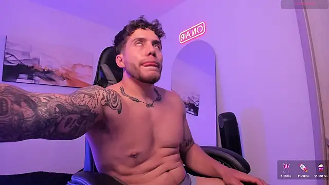 Snapshot of LucianSinclair chatting on 12-07-24, 12:52 LucianSinclair online show from 12-07-24, 12:52