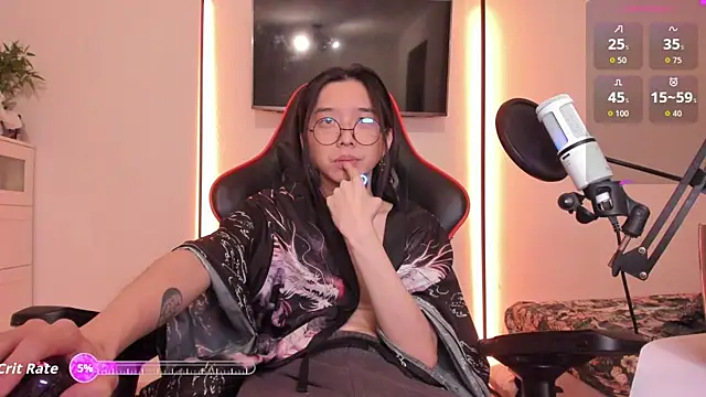 Snapshot of wexlee7 chatting on 11-28-25, 11:07 wexlee7 online show from 11-28-25, 11:07