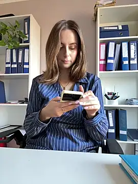 Hii Lolla online show from 02-26-26, 08:24