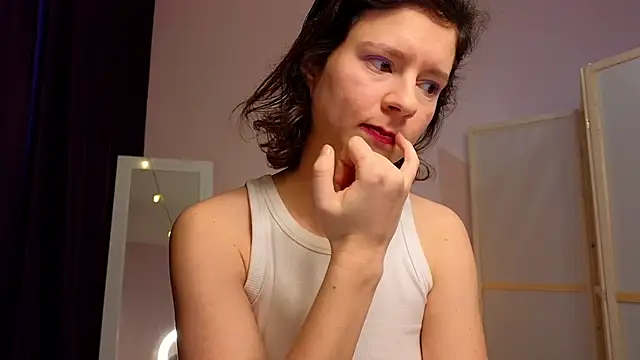 Dana Magicall online show from 12-18-24, 07:04