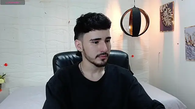 DmitriSanders online show from 12-19-24, 10:00