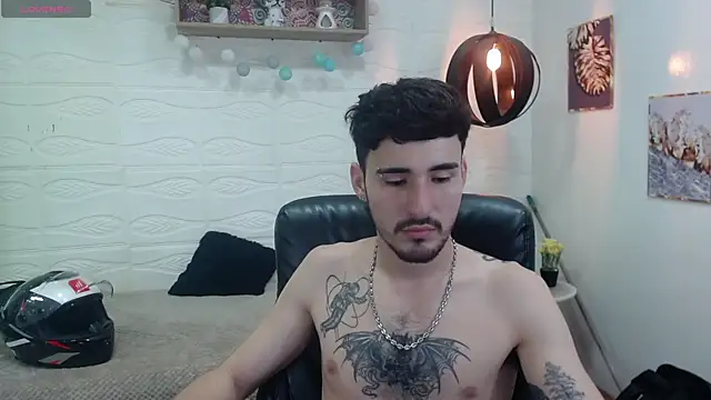 DmitriSanders online show from 01-08-25, 01:53