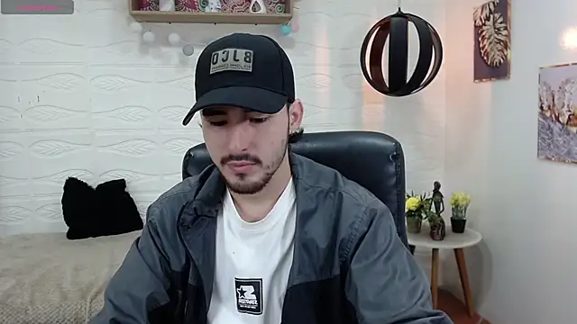 DmitriSanders online show from 01-27-25, 09:33