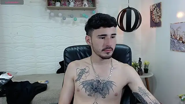 DmitriSanders online show from 02-05-25, 05:42