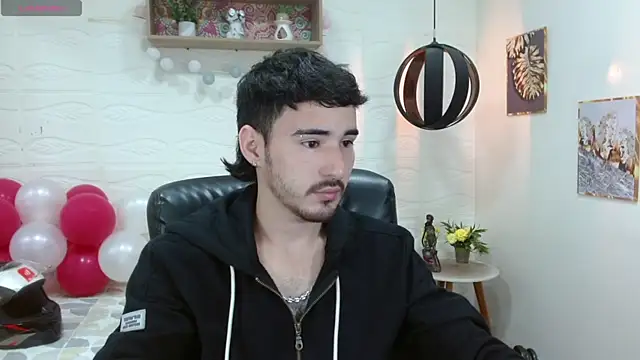 DmitriSanders online show from 02-22-25, 01:33