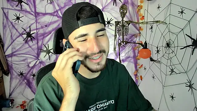 DmitriSanders online show from 10-10-25, 05:23