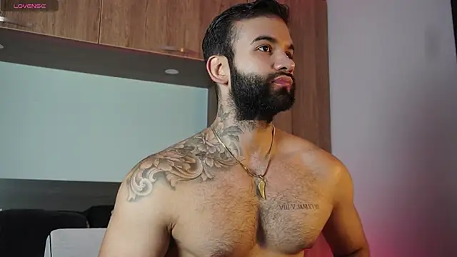 MarkHazze online show from 10-18-25, 05:46